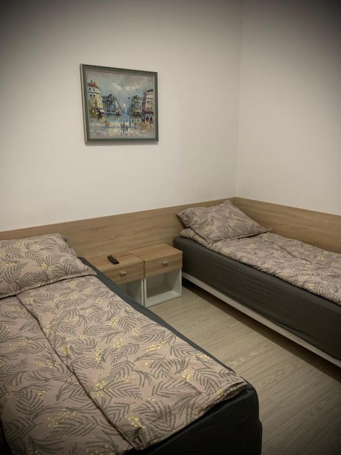 Hostel Sportowa Płońsk Eksteriør bilde